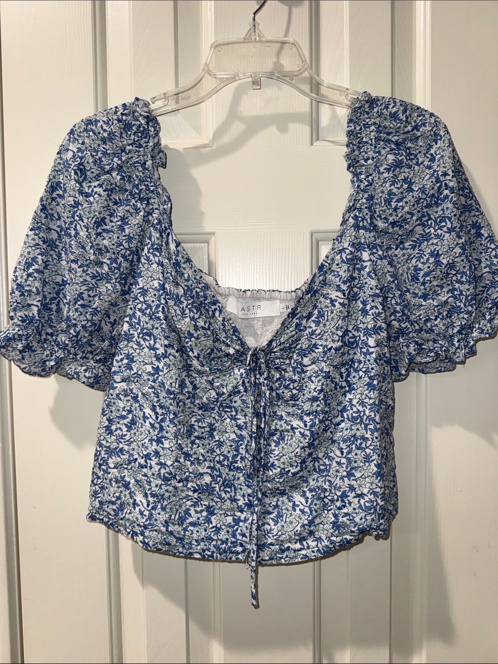 Astr Blue and White Floral Tie-Front Puff Sleeve Top